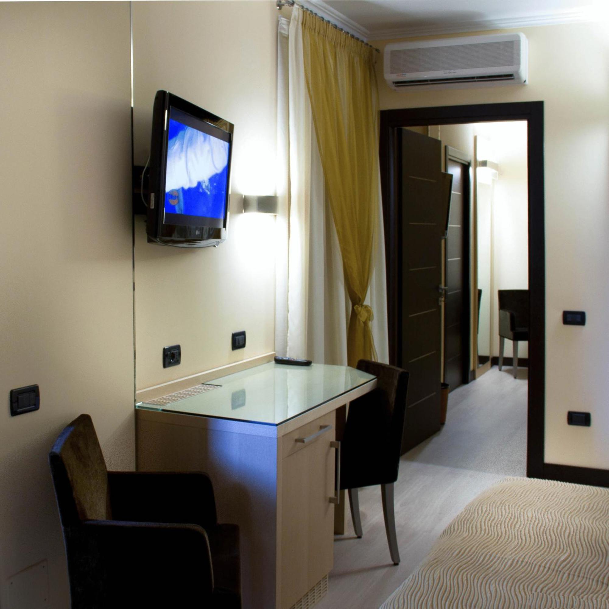 Hotel Imperial San Benedetto del Tronto Ngoại thất bức ảnh