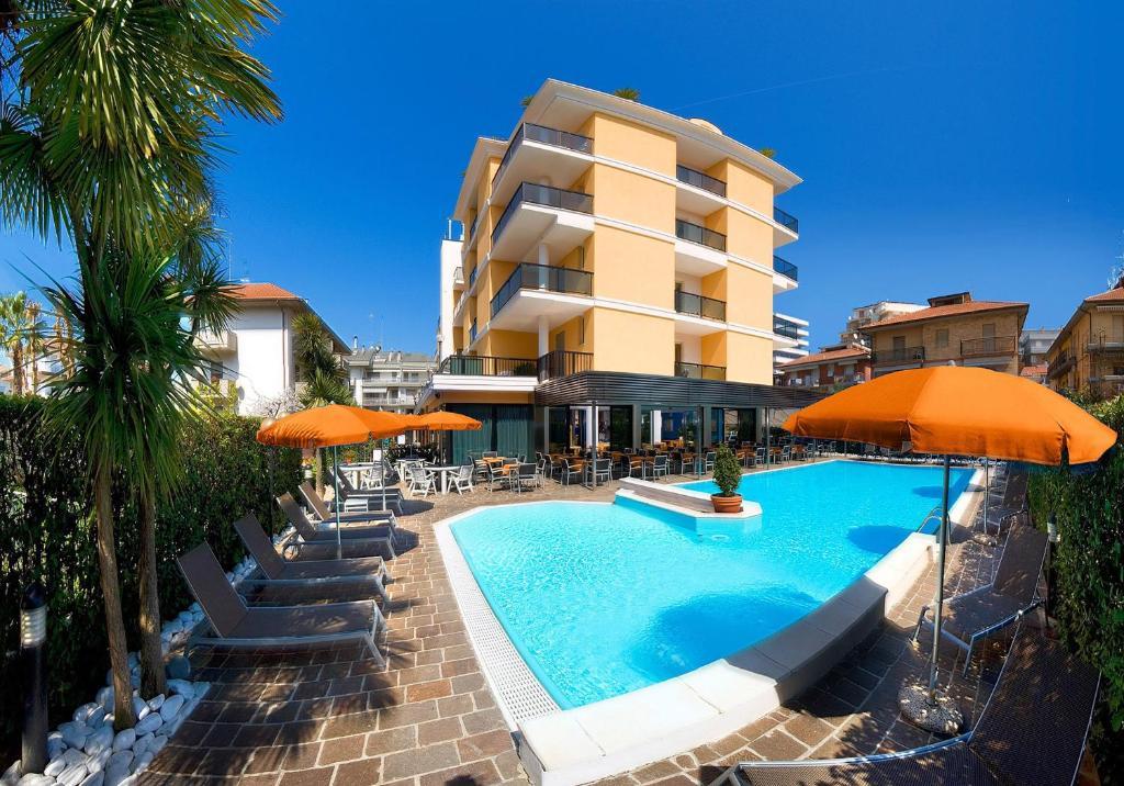 Hotel Imperial San Benedetto del Tronto Ngoại thất bức ảnh