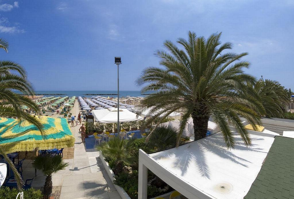 Hotel Imperial San Benedetto del Tronto Ngoại thất bức ảnh