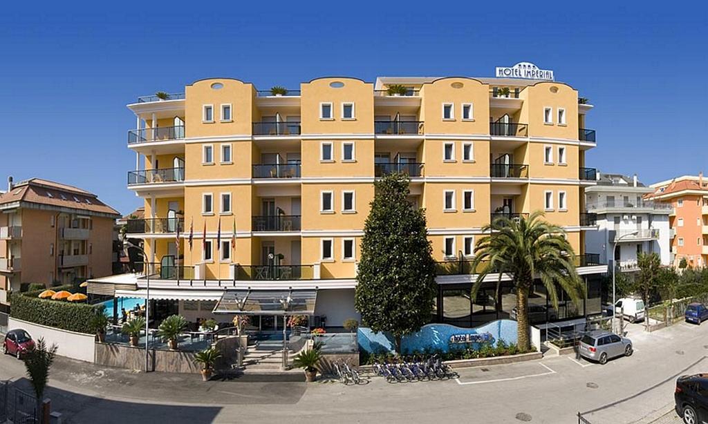 Hotel Imperial San Benedetto del Tronto Ngoại thất bức ảnh