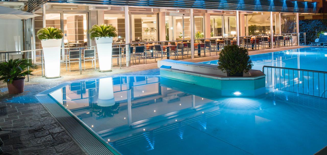 Hotel Imperial San Benedetto del Tronto Ngoại thất bức ảnh