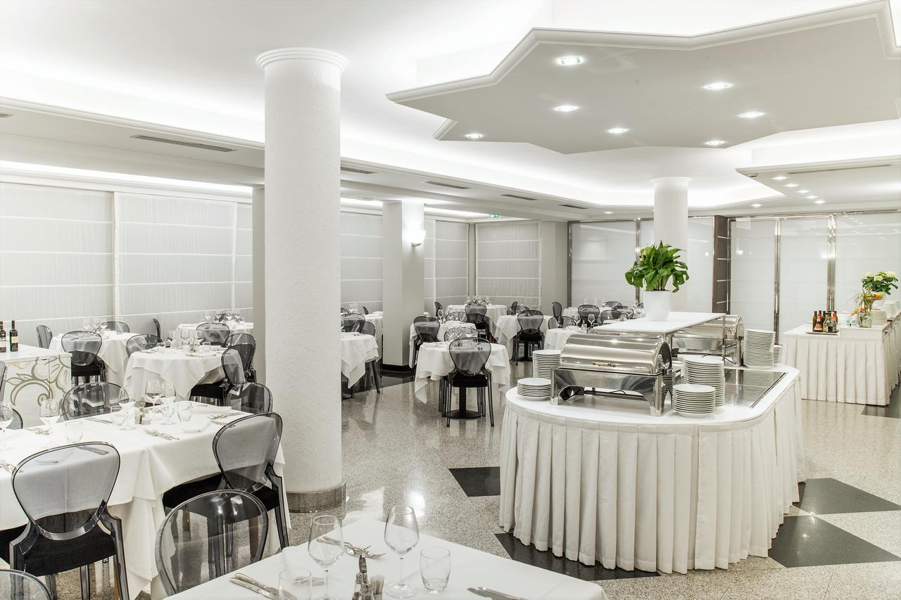 Hotel Imperial San Benedetto del Tronto Ngoại thất bức ảnh
