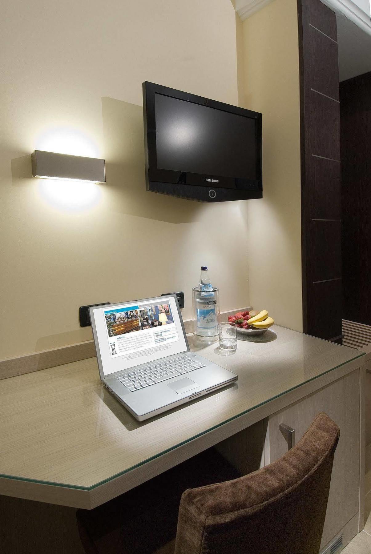 Hotel Imperial San Benedetto del Tronto Ngoại thất bức ảnh